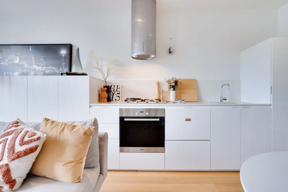Furniture, whitegoods, kitchenware and linen included in a Hybrid furnished home